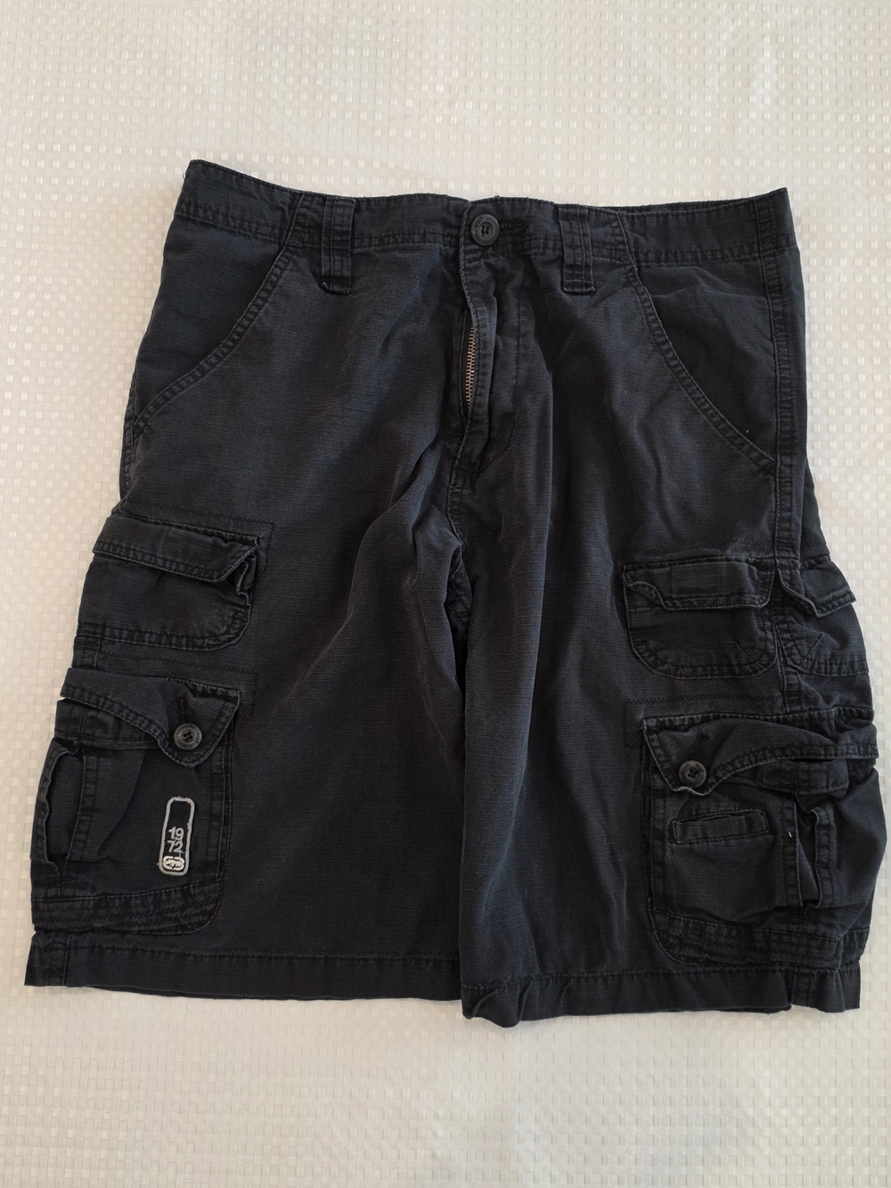 Marc Ecko Black Cargo Shorts – Grunge / Skate Aesthetic 2000s Size 32